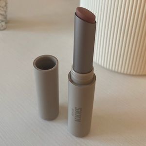 SKKN BY KIM SOFT MATTE LIP COLOR NUDE 03